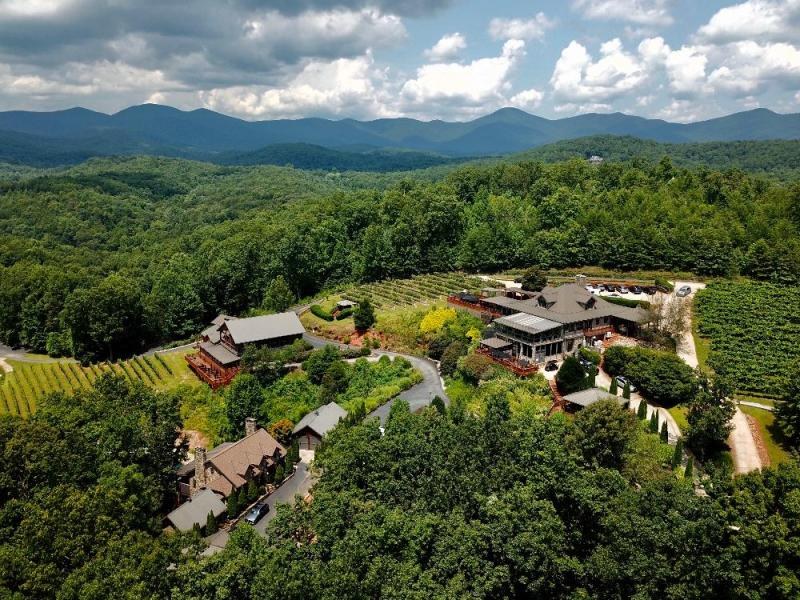 Dahlonega Wine Country (Wolf Mountain Vineyards area)