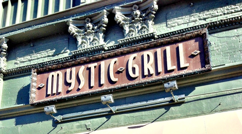 Mystic Grill (The Vampire Diaries)