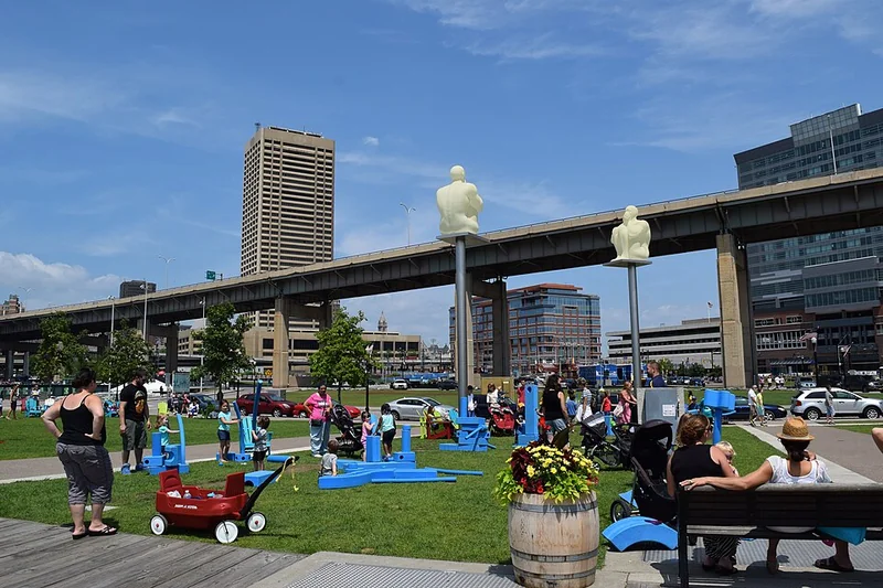 KeyBank Center & Canalside (Buffalo Entertainment District)