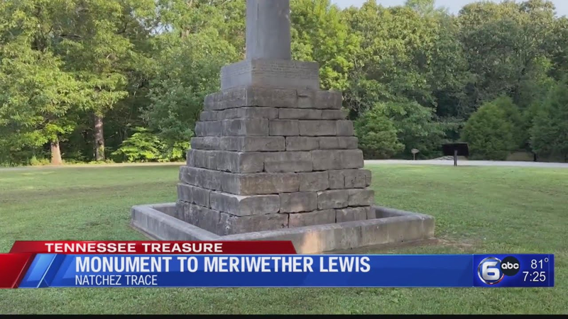 Meriwether Lewis Monument (Natchez Trace)